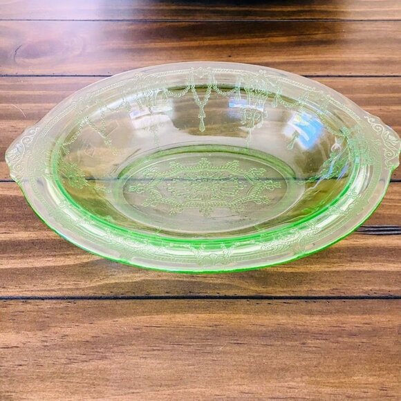 Vintage 1930s Hocking Glass Green Depression Glass Cameo “Ballerina” Oval Veg Di - Picture 3 of 8